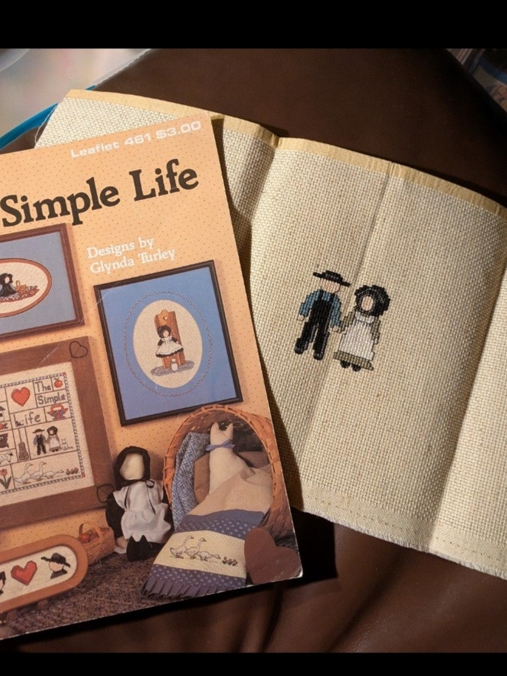 Simple Life Amish Cross Stitch Pattern with Finished Piece - Picture 1 of 4